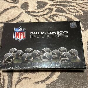 Dallas cowboys checker board. NFL new. Sealed box.